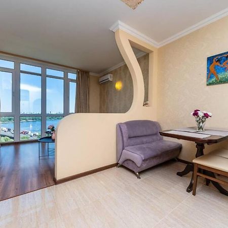 Apartments With Crazy Panoramic View Of The Dniepr Kiew Exterior foto