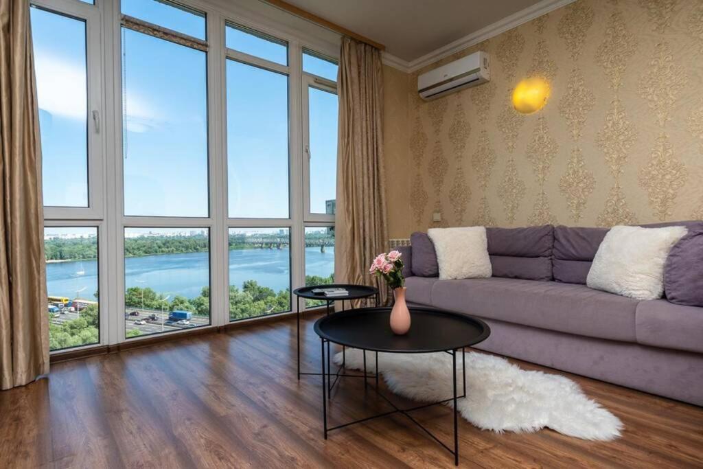 Apartments With Crazy Panoramic View Of The Dniepr Kiew Exterior foto