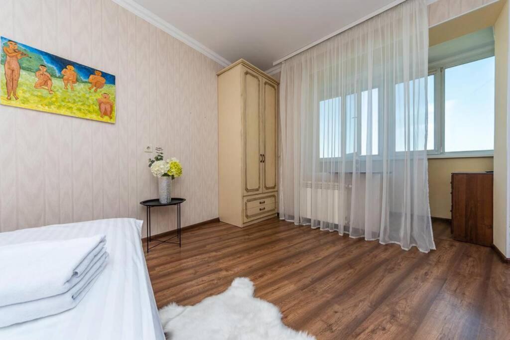 Apartments With Crazy Panoramic View Of The Dniepr Kiew Exterior foto