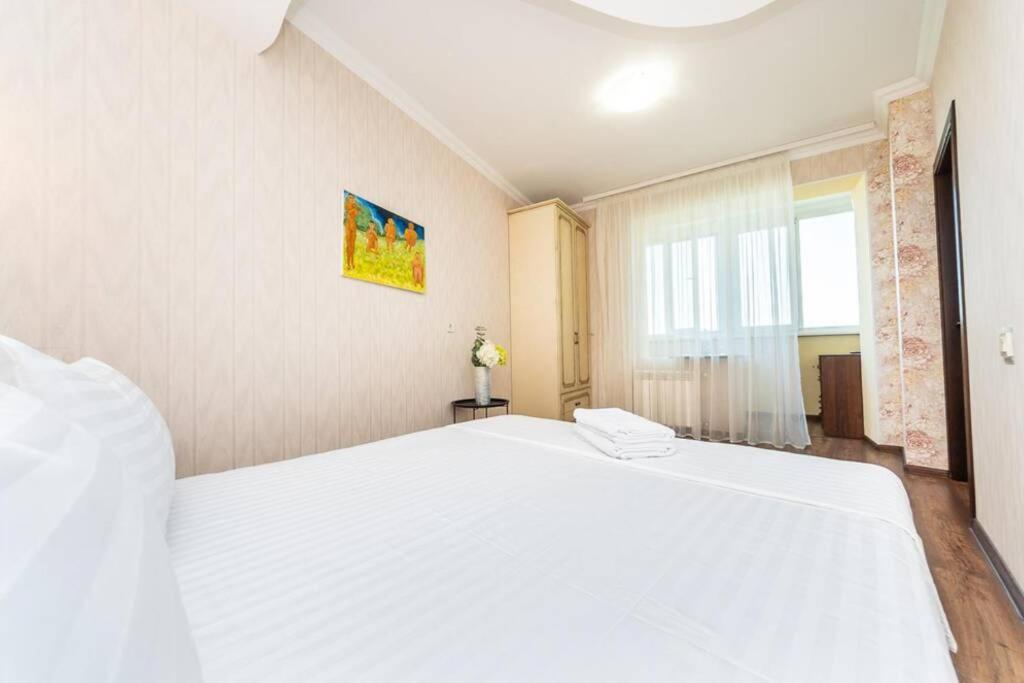 Apartments With Crazy Panoramic View Of The Dniepr Kiew Exterior foto