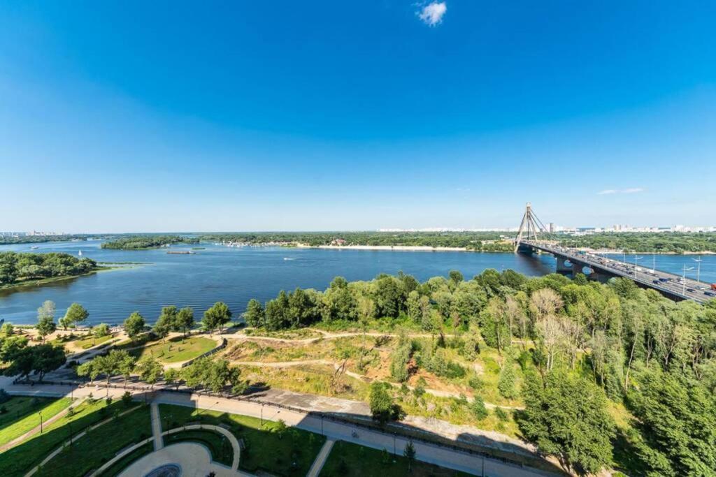Apartments With Crazy Panoramic View Of The Dniepr Kiew Exterior foto