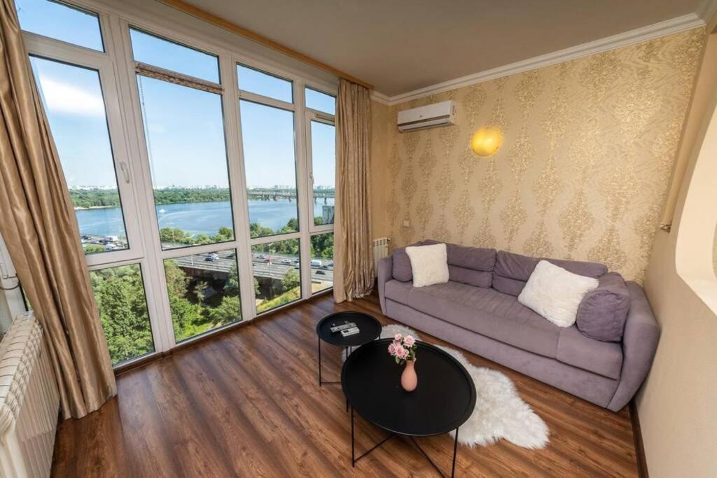 Apartments With Crazy Panoramic View Of The Dniepr Kiew Exterior foto